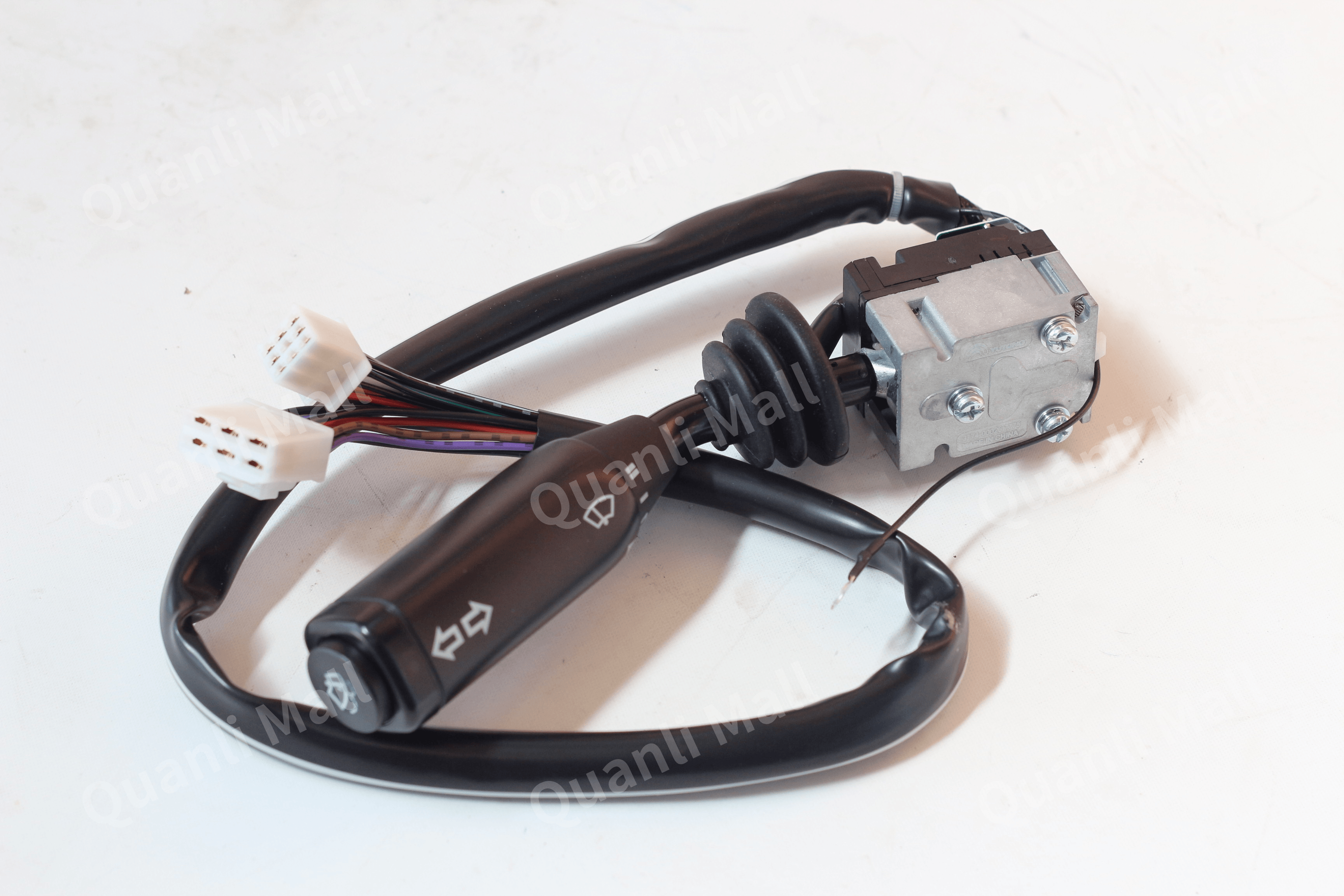 Headlight and Windshield Wiper Combination Switch 1